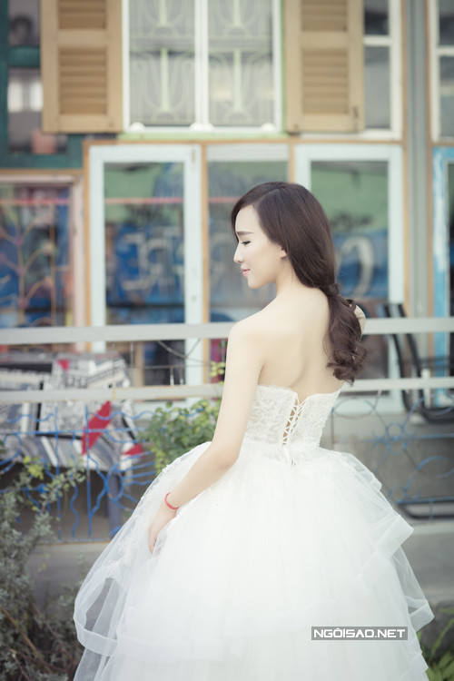 Cao Thanh Thảo My hóa cô dâu thiên thần ảnh 7 IL-8182-3665-1421460091.jpg
