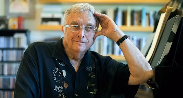 Nhà soạn nhạc Mỹ Randy Newman