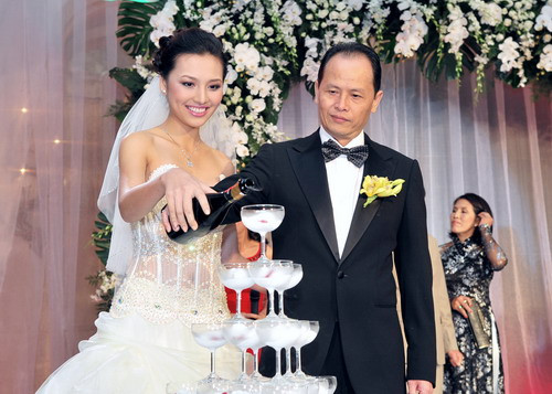 Những nghệ sĩ nhiều vợ nhất Việt Nam