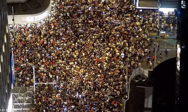 Chiêm ngưỡng màn pháo hoa đón năm mới sớm nhất toàn cầu ảnh 5