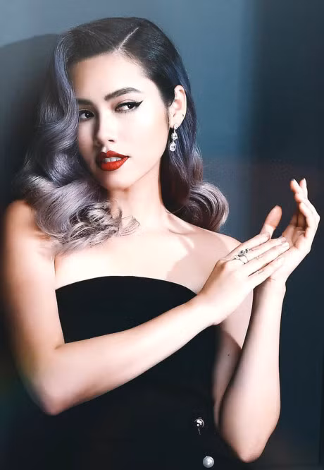 A hau Hoang My: Su chia tay ay tung lay di het suc luc cua toi - Anh 1