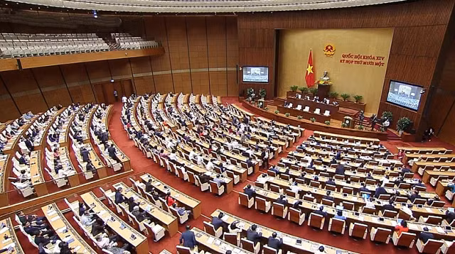 Hình ảnh 1 phiên thảo luận tại kỳ họp thứ 11, Quốc hội khóa XIV, tháng 3/2021. Ảnh: VGP.