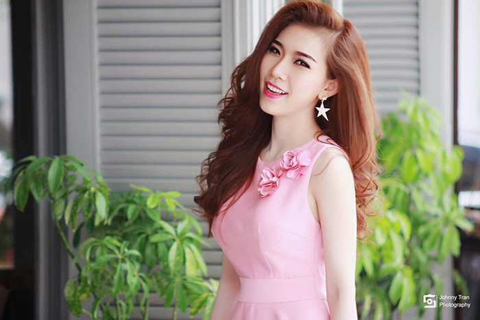 Ca sỹ Y Nhung có giống hát ngọt ngào, trầm ấm. Hoàng Y Nhung