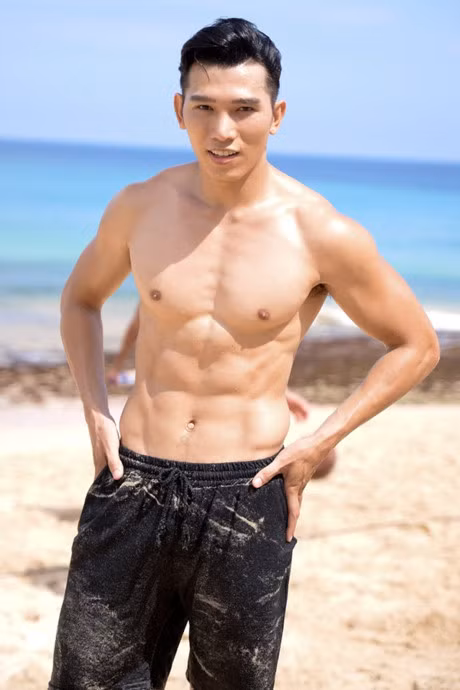 Ngoc Tinh so huu bung 6 mui sau khi tang 15 kg - Anh 2