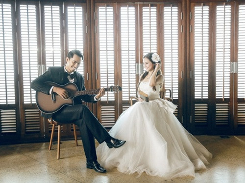 Bộ ảnh cưới đẹp lung linh chưa từng công bố của Duy Nhân - Ảnh 4