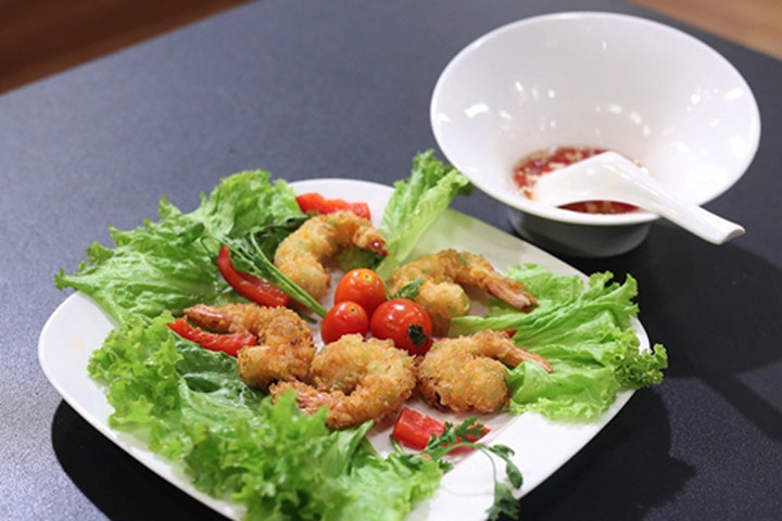 Vua đầu bếp nhí tập 1: “Thi xong con thấy thật thanh thản”