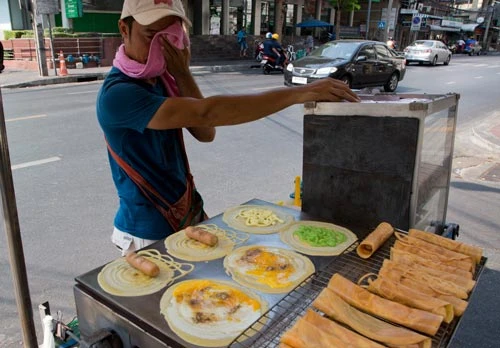 Nắng nóng thiêu đốt châu Á