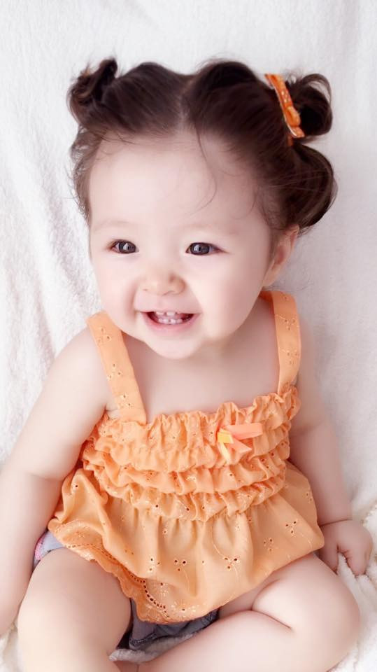 Elly Trần bức xúc khi nhiều người không tin Cadie là con đẻ ảnh 3 Bé Cadie Mộc Trà sở hữu một lượng fan đông đảo bởi sự dễ thương, đáng yêu.
