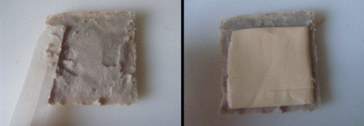 Quết khoai môn đều khắp một mặt bánh mì, sau đó lót một lớp phô mai lên trên.