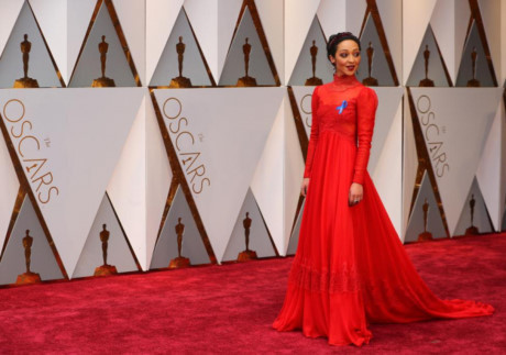 Dàn mỹ nhân xúng xính trên thảm đỏ Oscar 2017 - Ảnh 1 Dan my nhan xung xinh tren tham do Oscar 2017 - Anh 1