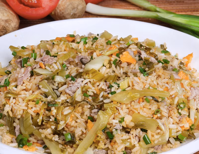 Cơm rang dưa bò awnraats ngon mà chế biến đơn giản. me