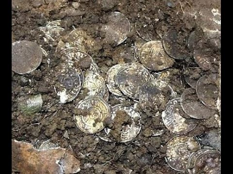 8. Những đồng xu khi được chôn trong vườn có khả năng đẩy lùi lũ sên, do chúng bị điện giật khi chạm vào đồng hoặc kẽm. 12 sự thật thú vị ít biết về đồng tiền của Mỹ