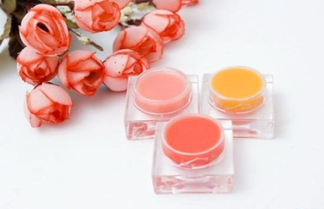 3 cách làm đẹp bằng sáp ong cho làn da luôn trẻ trung, trắng sáng - Ảnh 1 3 cach lam dep bang sap ong cho lan da luon tre trung, trang sang - Anh 1