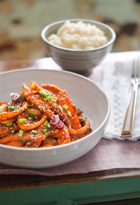 Xuyt xoa muc xao cay kieu Han trong ngay gio lanh - Anh 1