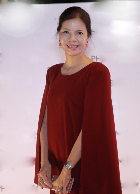 Vợ chồng Vũ Thu Phương lần đầu lộ diện cùng hai công chúa - Ảnh 8 Vo chong Vu Thu Phuong lan dau lo dien cung hai cong chua - Anh 8