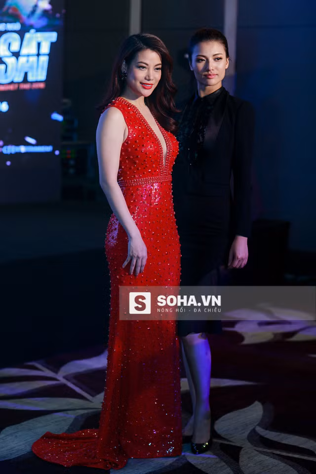  Bé Bảo Tiên - con gái Ánh - lần nào thấy mẹ về cũng xót xa hỏi: Mẹ ơi, ai đánh mẹ thế. Còn tôi thì không dám đến phim trường, vì xót con. 