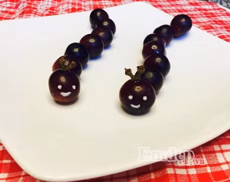 Me kheo tay tia hoa qua ngo nghinh cho con vui Trung thu - Anh 5