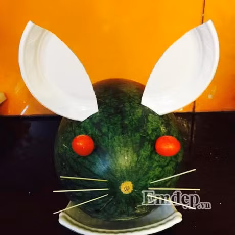 Me kheo tay tia hoa qua ngo nghinh cho con vui Trung thu - Anh 3