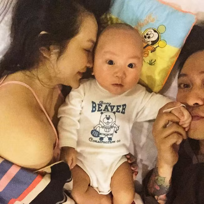 Ảnh đời thường cực đẹp trai của con trai Tuấn Hưng ảnh 2