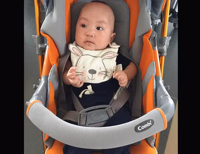 Ảnh đời thường cực đẹp trai của con trai Tuấn Hưng ảnh 4