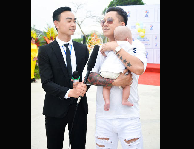 Ảnh đời thường cực đẹp trai của con trai Tuấn Hưng ảnh 22 Ảnh đời thường cực đẹp trai của con trai Tuấn Hưng ảnh 22