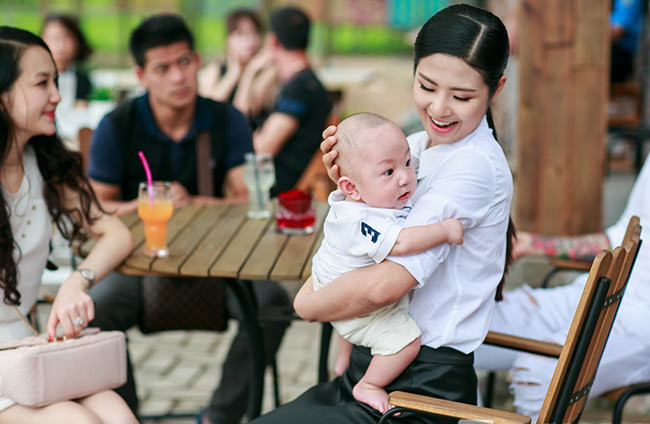 Ảnh đời thường cực đẹp trai của con trai Tuấn Hưng ảnh 14 Ảnh đời thường cực đẹp trai của con trai Tuấn Hưng ảnh 14