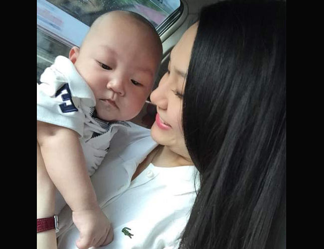 Ảnh đời thường cực đẹp trai của con trai Tuấn Hưng ảnh 1 Ảnh đời thường cực đẹp trai của con trai Tuấn Hưng ảnh 1