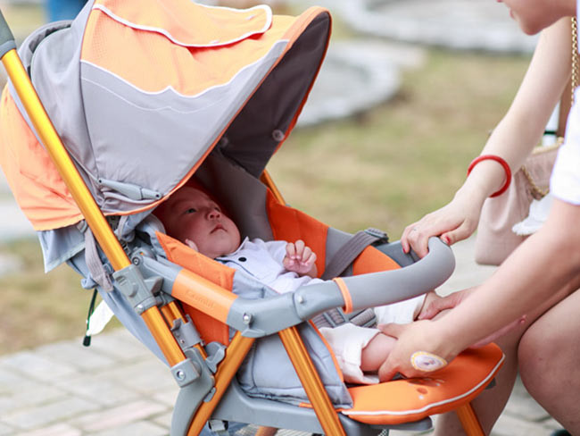 Ảnh đời thường cực đẹp trai của con trai Tuấn Hưng ảnh 15 Ảnh đời thường cực đẹp trai của con trai Tuấn Hưng ảnh 15