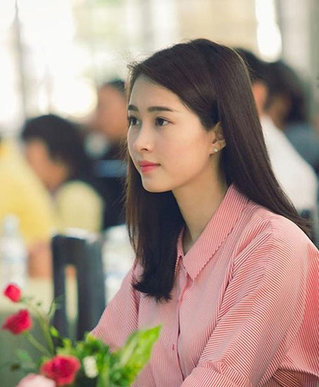 Nhan sắc không son phấn của Đặng Thu Thảo, Mai Phương Thúy ảnh 1 Nhan sắc không son phấn của Đặng Thu Thảo, Mai Phương Thúy ảnh 1