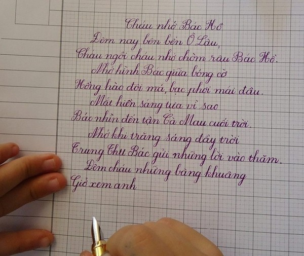 Nét chữ của học sinh thầy Thiệu. Nét chữ của học sinh thầy Thiệu.