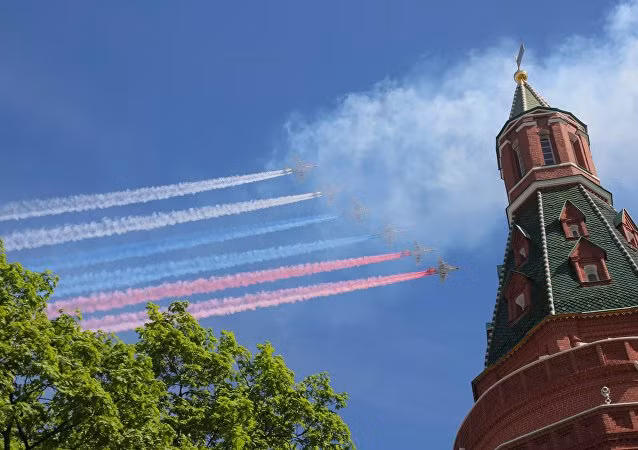 Chiến đấu cơ Nga trong lễ duyệt binh