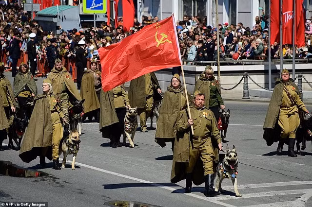 Nga duyệt binh mừng Ngày Chiến thắng với 11.000 quân và 131 hạng mục quân sự ảnh 8