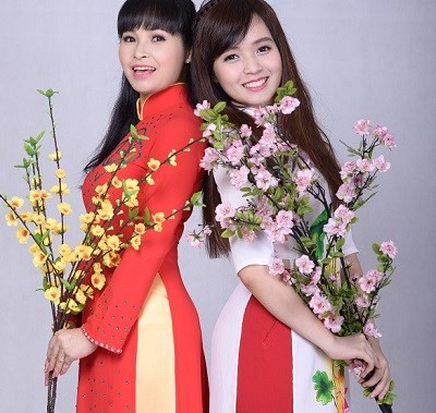 Ca sĩ Trang Nhung khoe con gái lớn xinh như thiên thần ảnh 1 Ca sĩ Trang Nhung khoe con gái lớn xinh như thiên thần ảnh 1