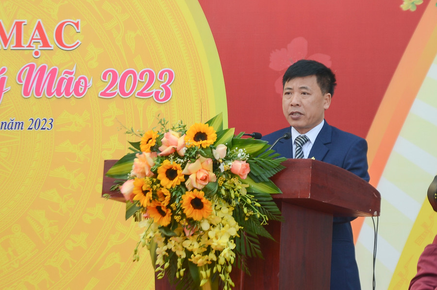 Chủ tịch Hội Nhà báo tỉnh Điện Biên phát biểu khai mạc. Chủ tịch Hội Nhà báo tỉnh Điện Biên phát biểu khai mạc.