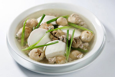 Cách làm canh thịt băm nấu nấm thơm lừng góc bếp - Ảnh 4 Cach lam canh thit bam nau nam thom lung goc bep - Anh 4