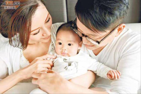 Những bà mẹ chồng khó tính của sao Hoa ngữ - Ảnh 4 Nhung ba me chong kho tinh cua sao Hoa ngu - Anh 4