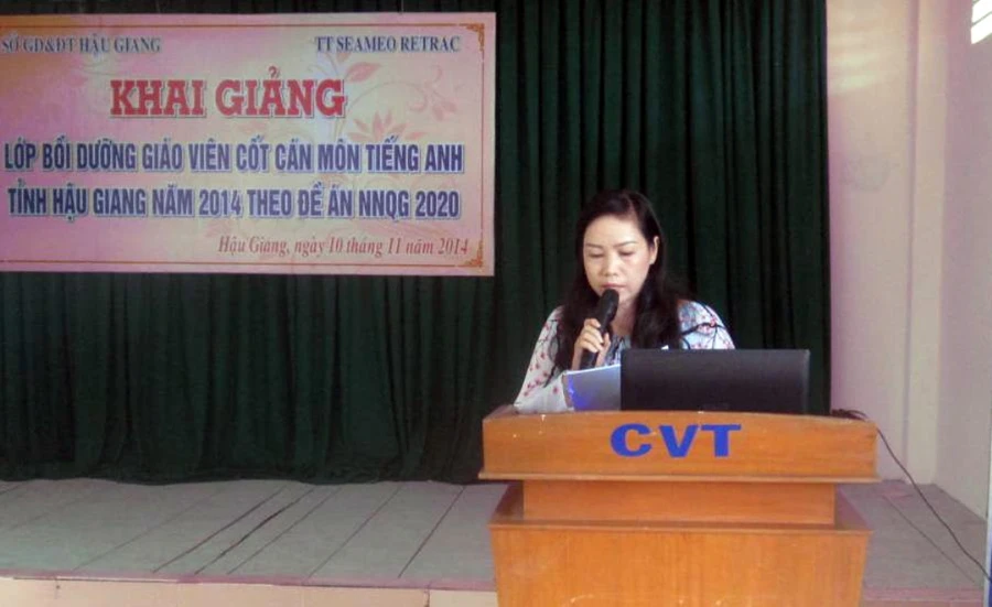 Giáo viên chia sẻ kinh nghiệm trong dạy - học tại lớp bồi dưỡng