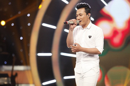 Vietnam Idol: Bá Duy bất ngờ chia tay cuộc đua ở vị trí top 6 - Ảnh 7 Vietnam Idol: Ba Duy bat ngo chia tay cuoc dua o vi tri top 6 - Anh 7