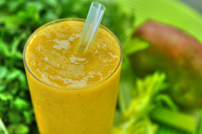 Trong trái xoài còn có chứa nhiều axit oleic giúp giảm cảm giác thèm ăn của bạn. me