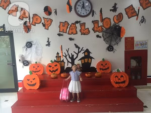 Ngắm phù thủy, yêu quái nhí đáng yêu nhất thế giới mùa Halloween