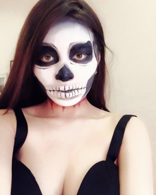 9X Hải Phòng gợi ý trang điểm Halloween đẹp mắt hình ảnh 3 9x hai phong goi y trang diem halloween dep mat hinh anh 3