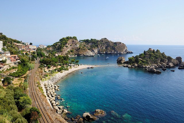 nhung hon dao lang man ban nen ghe tham hinh 8