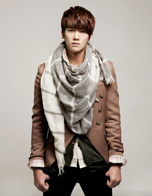 Bất ngờ trước những mỹ nam trong mộng của fan Hàn - 9