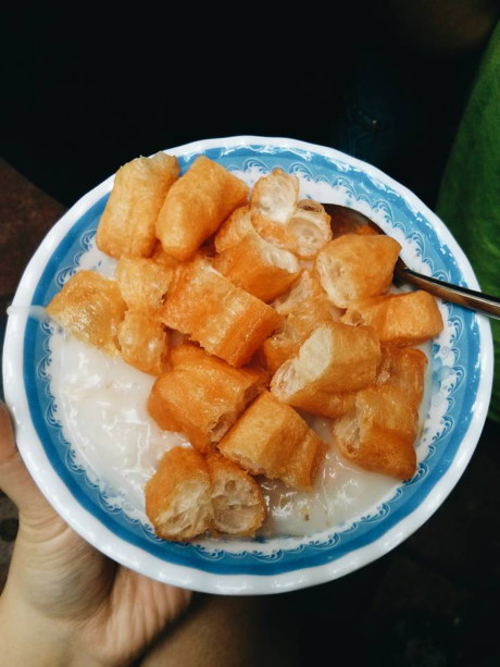 Những món quà sáng nuôi lớn tuổi thơ nhiều thế hệ Hà Thành - Ảnh 2 Nhung mon qua sang nuoi lon tuoi tho nhieu the he Ha Thanh - Anh 2