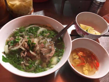 Những món quà sáng nuôi lớn tuổi thơ nhiều thế hệ Hà Thành - Ảnh 5 Nhung mon qua sang nuoi lon tuoi tho nhieu the he Ha Thanh - Anh 5