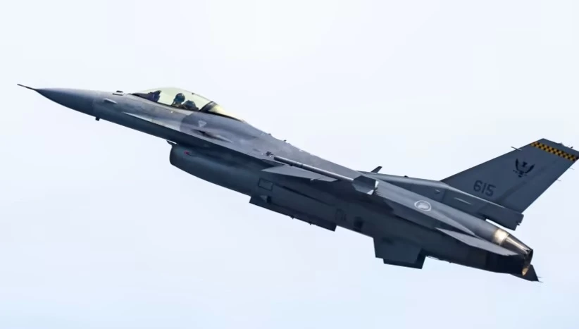 Máy bay chiến đấu F-16C của Không quân Singapore. (Ảnh: Singapore Airshow 2022)