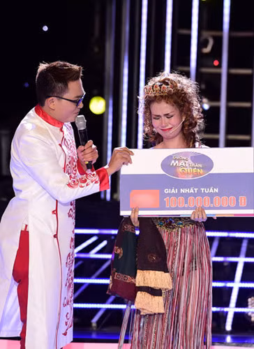 Vo Ha Tram bat khoc khi gianh chien thang, Hoa Minzy bat ngo bi loai - Anh 3