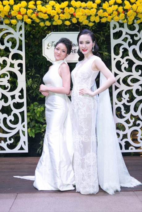 Angela Phương Trinh hóa nữ thần với đầm xuyên thấu - Ảnh 7 Angela Phuong Trinh hoa nu than voi dam xuyen thau - Anh 7