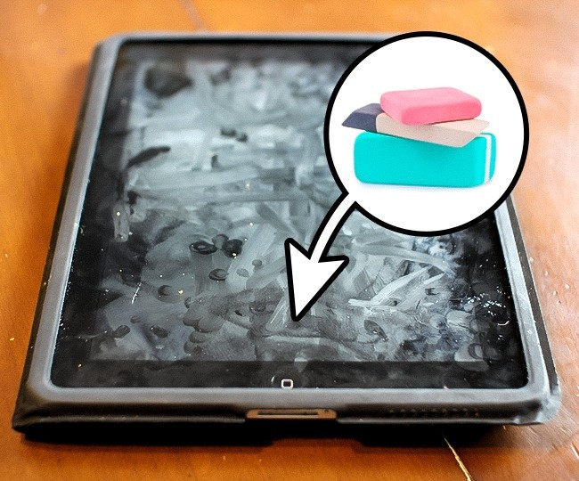 Một viên tẩy sẽ giúp lấy đi những dấu vân tay cứng đầu trên nhiều mặt phẳng