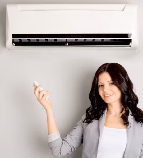 Cach giup toc mem muot khi ngoi dieu hoa nhieu - Anh 2